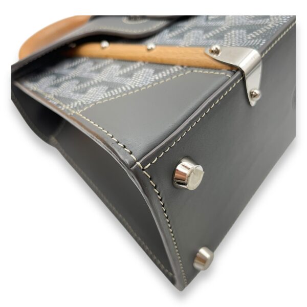 Saigon Structured Mini Grey Crossbody Bag in Goyardine canvas, beech handle, Silver hardware - Image 8
