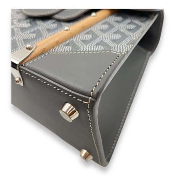 Saigon Structured Mini Grey Crossbody Bag in Goyardine canvas, beech handle, Silver hardware - Image 9