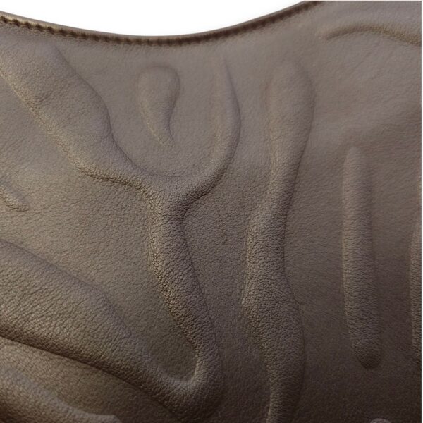 Panthere de Cartier Brown Shoulder Bag in Calfskin, Gold hardware - Image 7