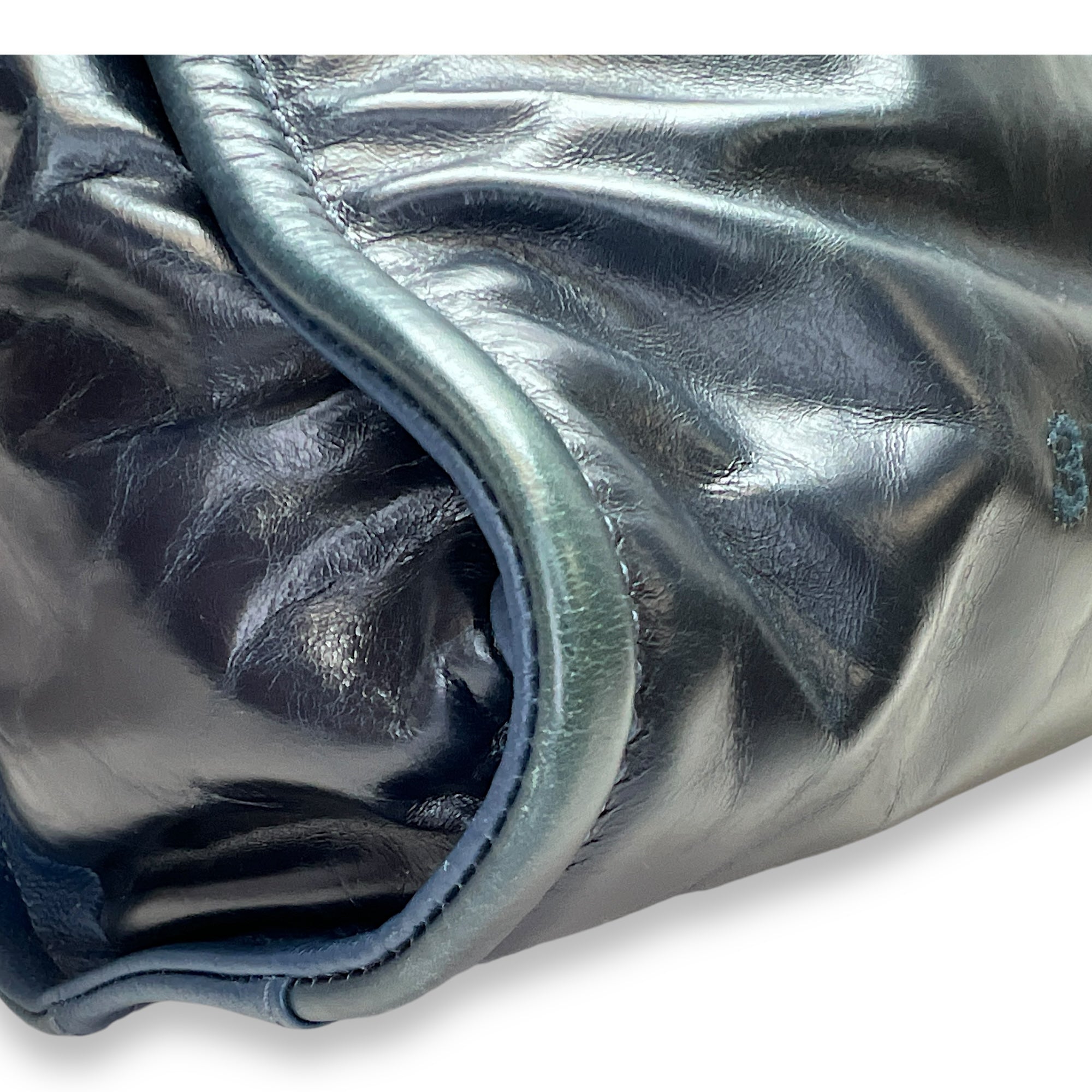 Deauville Medium Blue Tote Bag in Calfskin, Silver hardware - Image 9