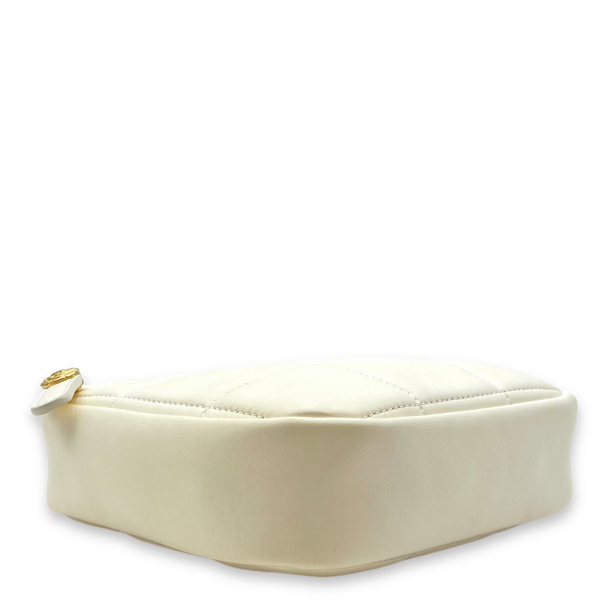 Diamond Quilted CC White Crossbody Bag in Lambskin, Gold hardware - Image 6