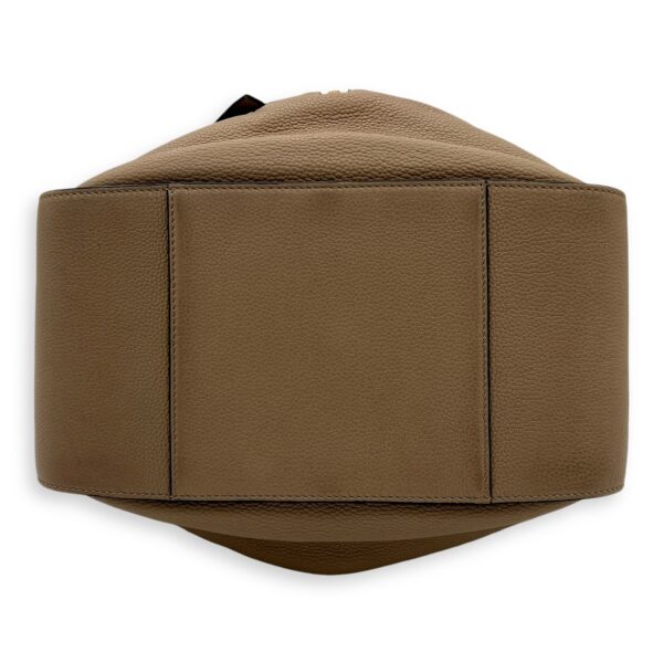 Hammock Small Brown Top Handle Bag in Calfskin, Gold hardware - Image 6