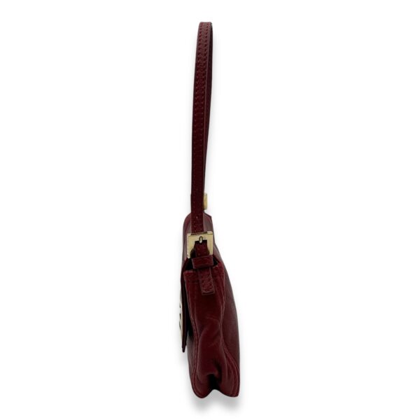 Baguette Shoulder Bag Red in Calfskin, Gold hardware - Image 4