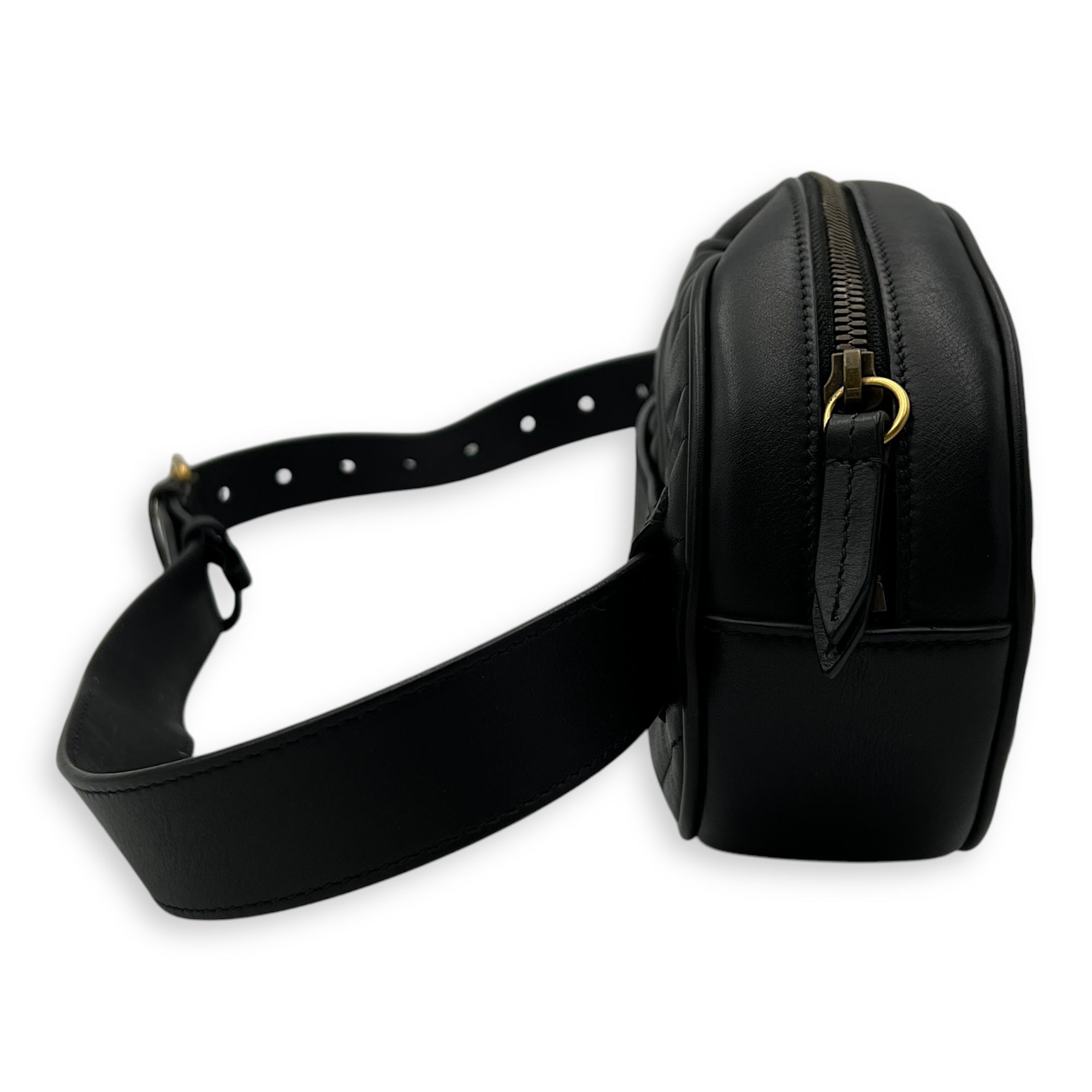 GG Marmont Belt Bag Black in Calfskin, Gold hardware - Image 5