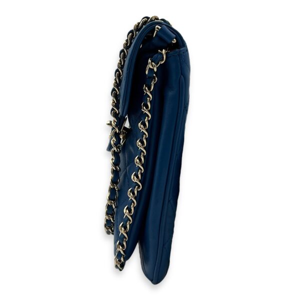CC Pouch Blue in Lambskin, Gold hardware - Image 5