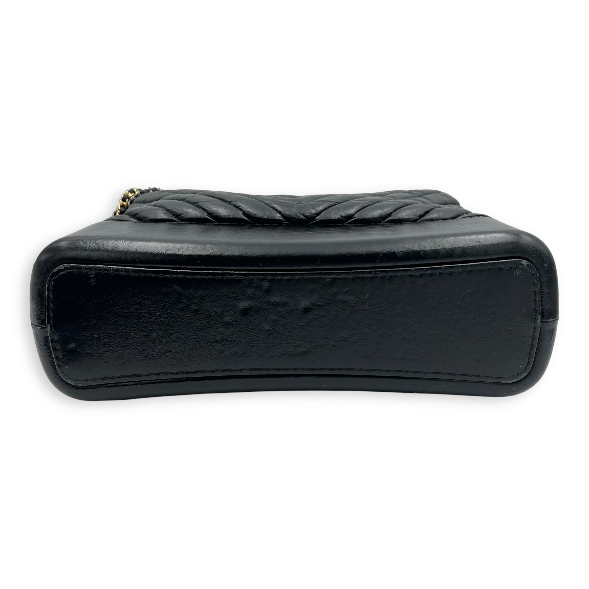 Gabrielle Shoulder Bag Large Black in Calfskin, Mixed hardware - Image 4