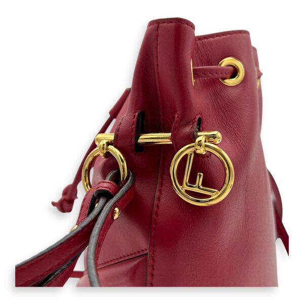 Mon Tresor Bucket Bag Red in Calfskin, Gold hardware - Image 7