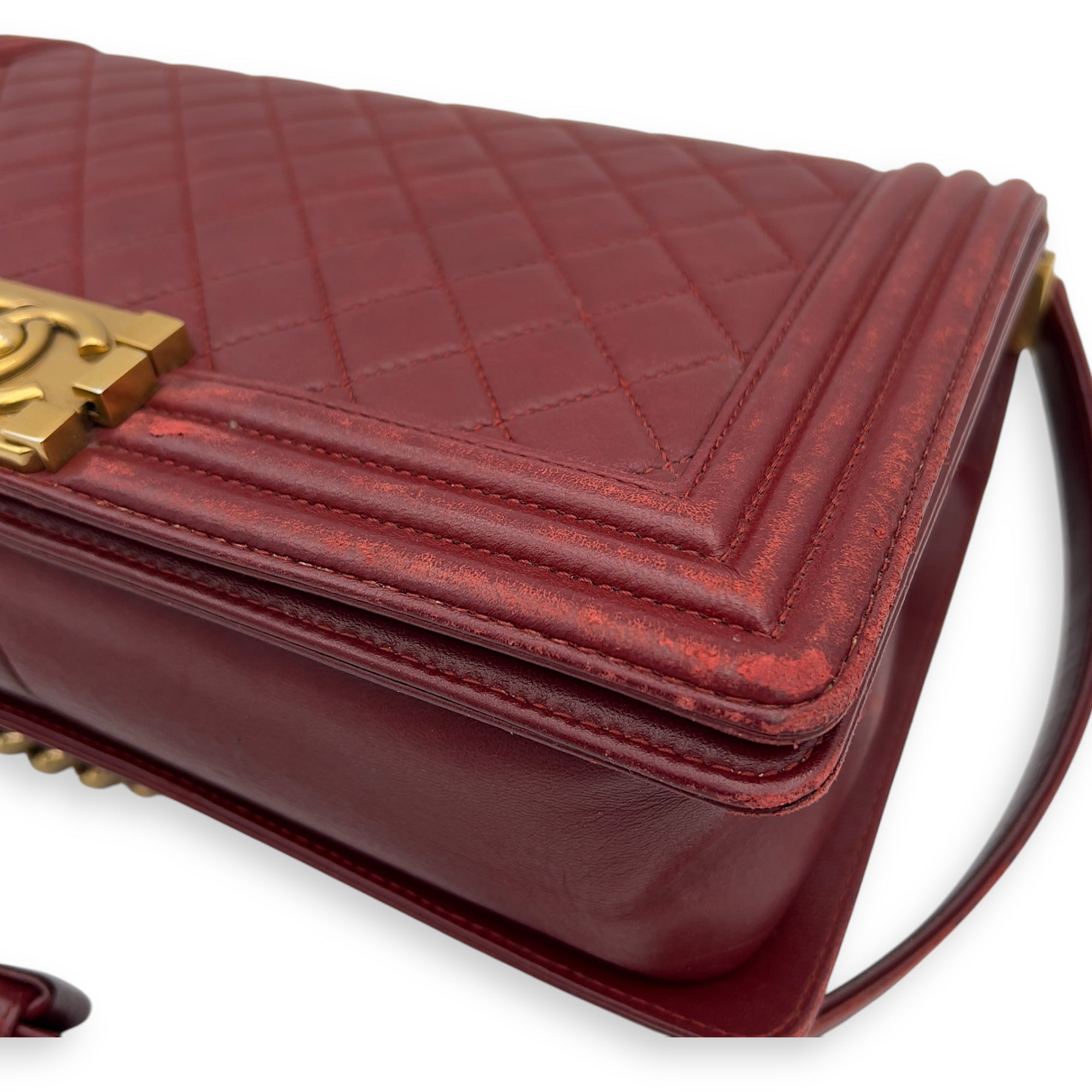 Boy Shoulder Bag Medium Red in Calfskin, Gold hardware - Image 10