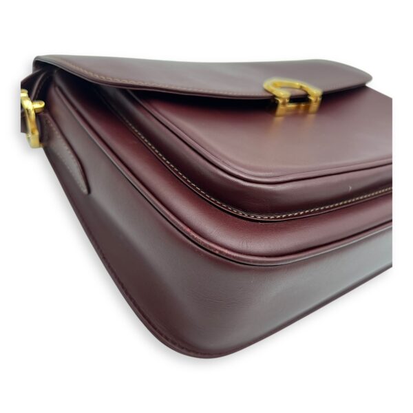 Vintage Red Shoulder Bag in Calfskin, Gold hardware - Image 12
