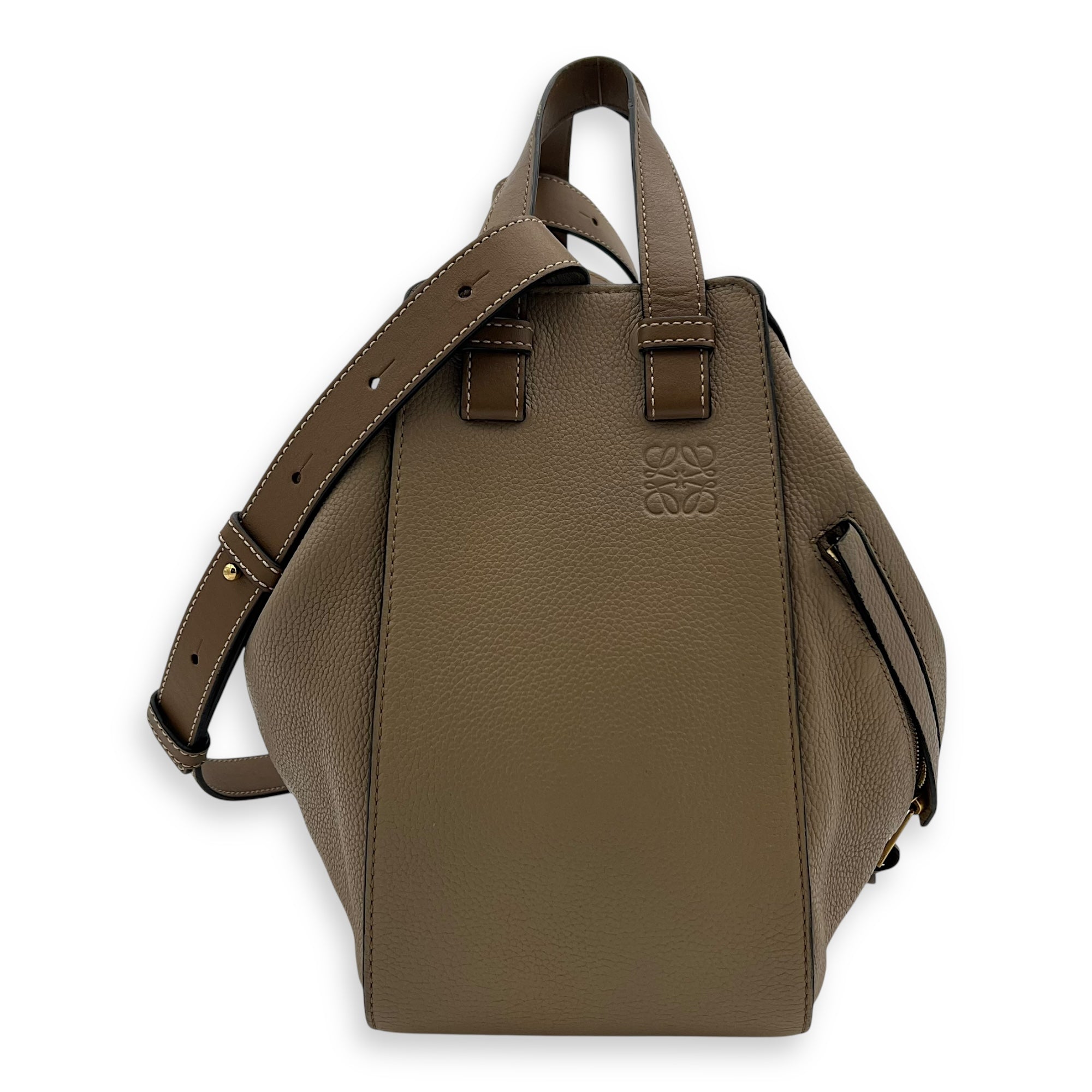 Hammock Small Beige Top Handle Bag in Calfskin, Gold hardware