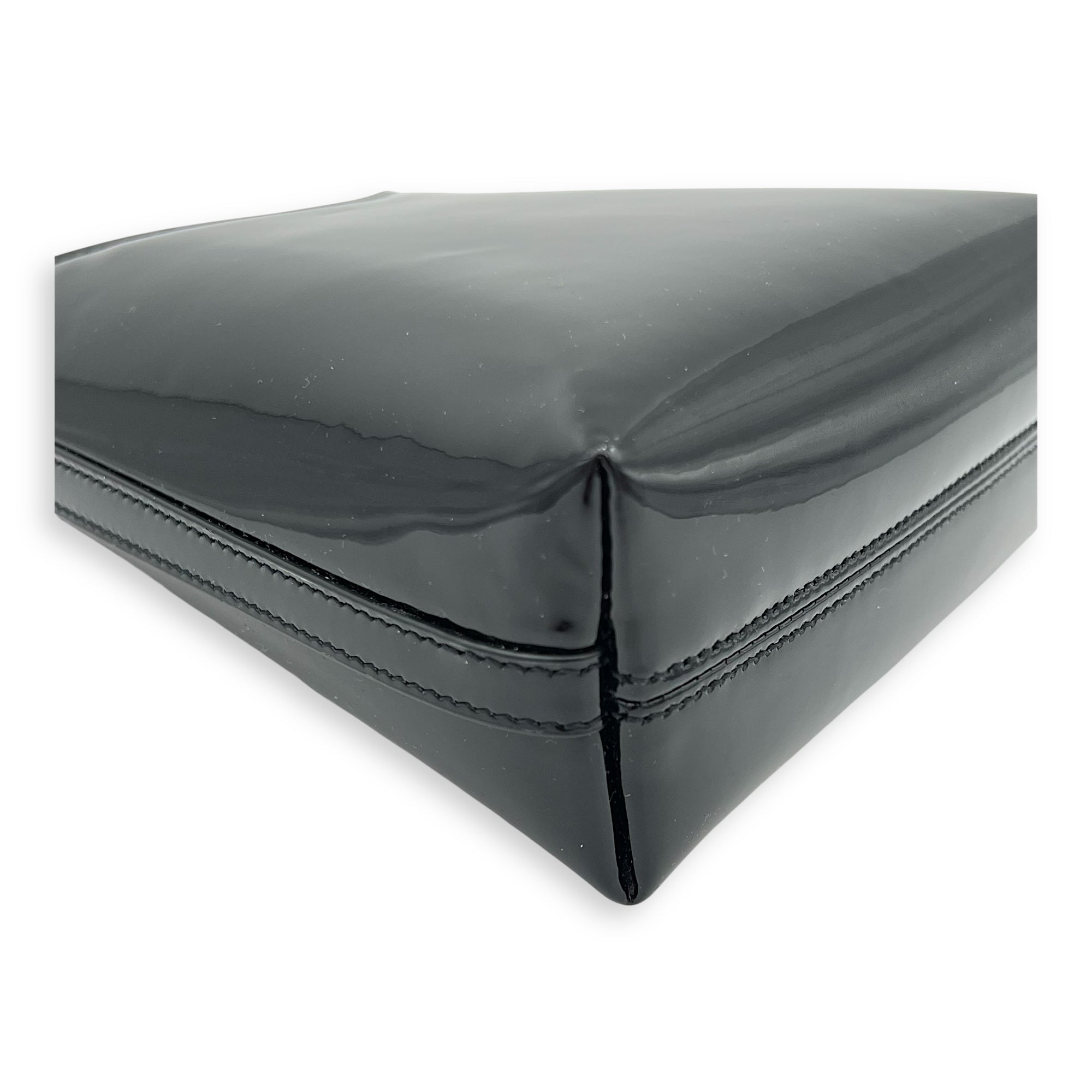 Logo Bucket Bag Black in Patent Leather, Gold hardware - Image 7